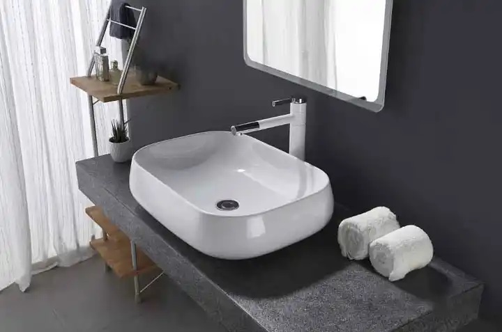 https://www.sunriseceramicgroup.com/luxury-pan-dual-flush-toilet-product/